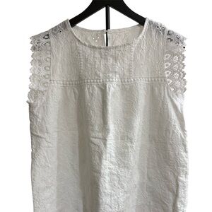 Romantic Sleeveless White Lace Eyelet Top Round Neck Keyhole Back Scalloped Hem